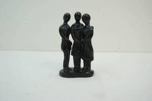 lot 117 image: Figurines