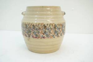 lot 179 image: Cookie jar