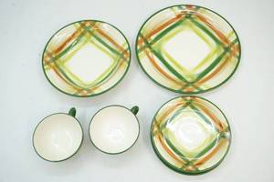 lot 181 image: Dishware
