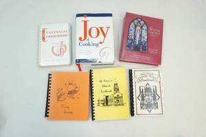 lot 204 image: Cookbooks