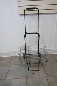 lot 308 image: Cart