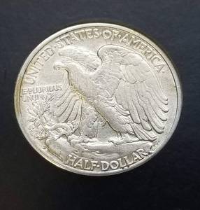 1945-D WALKING LIBERTY HALF DOLLAR AU