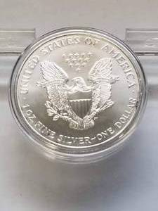 1996 AMERICAN SILVER EAGLE 1 TROY OZ. .999 FINE SILVER IN AIRTITE