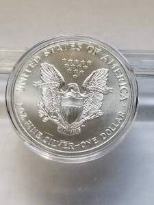 1999 AMERICAN SILVER EAGLE 1 TROY OZ. .999 FINE SILVER IN AIRTITE
