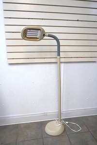floor lamp