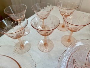 lot 96 image: Pink Depression Dishware