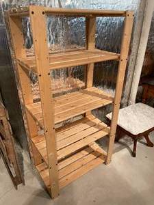 lot 141 image: Wooden 5 Shelf Storage Piece