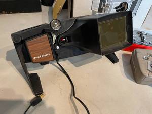 lot 164 image: Vintage Camera Equipment