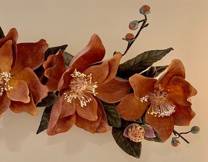 lot 345 image: Faux Floral Decor
