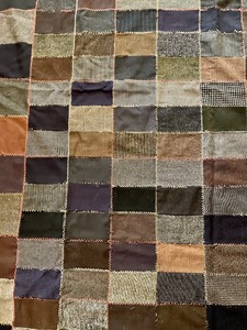 lot 438 image: Vintage Hand Sewn Scrap Quilt