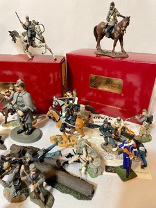 lot 437 image: Die Cast and Plastic Civil War Action Figures