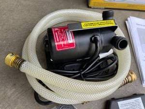 lot 202 image: Utilitech Non Submersible Water Transfer Pump