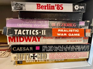 lot 475 image: Assorted Military Games
