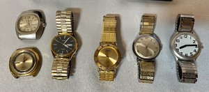 lot 485 image: Watches