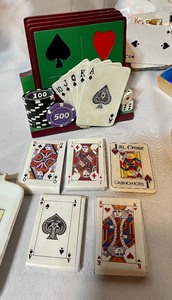 lot 279 image: Various Novelty Playing Card Items
