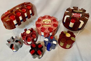 lot 292 image: 8 Sets of Poker Chips
