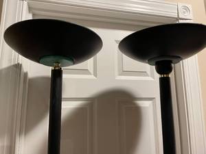 lot 506 image: 2 Halogen Floor Lamps