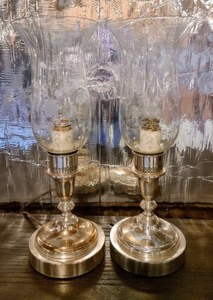 lot 230 image: Pair of Etched Glass Table Lamps