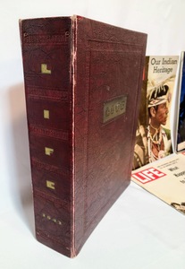 lot 246 image: Vintage Life Magazines
