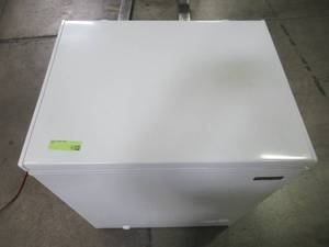Magic Chef 5.0 cu. ft. Chest Freezer White HMCF5W4