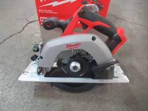 Milwaukee M18 18-Volt Lithium-Ion 6-12 in. Cordless Circular Saw (Tool-Only) 2630-20