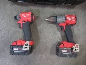 Milwaukee M18 FUEL 18-Volt Lithium-Ion Brushless Cordless Hammer Drill & Impact Driver Combo Kit (2-Tool) w(2) 5Ah Batteries 2997-22