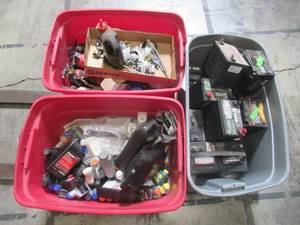 WHOLESALE MIXED PALLET OF MOTOR OIL, BATTERIES AND MORE