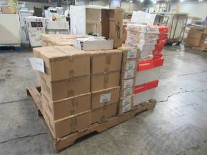 WHOLESALE MIXED PALLET OF OFFICE SUPPLIES, BINDERS AND COPY PAPER