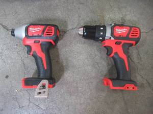 Milwaukee M18 18-Volt Lithium-Ion Cordless Drill DriverImpact Driver Combo Kit (2-Tool) 2691-22