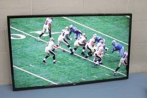 lot 9 image: LG 43UH6100 Ultra High Definition 43 UHD HD Smart LED Television  TV  Display  Monitor with Remote Control