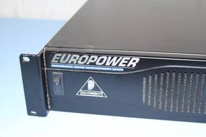 lot 22 image: Behringer EP1500 2-Channel Rackmount Pro Audio Power Amplifier