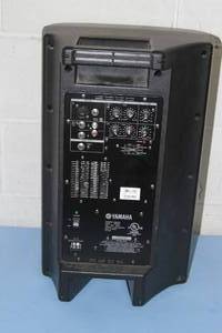 lot 38 image: Yamaha MSR250 Active 10 2-Way Powered Loudspeaker  Speaker