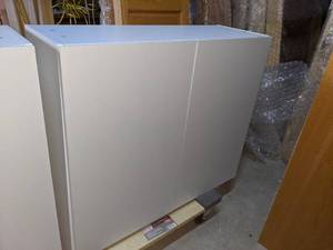 lot 102 image: White Madison 36 x 30 Wall Cabinet