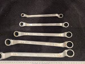 lot 72 image: Double Box End 12 Point Wrenches(5)