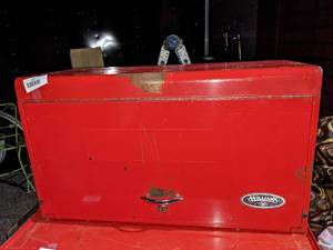 lot 116 image: Williams Tool Chest