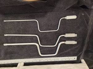 lot 22 image: SK Tools Model SKT-45181 38 Drive Speeder Handle 16.8SK Tools Model SKT-40181 12 Drive Speeder Handle 18.1