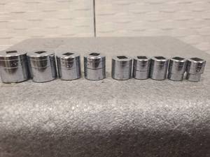lot 31 image: Sk Tools 12 Point Standard Sockets 38 Drive