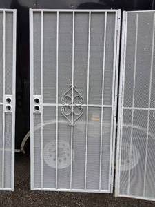 lot 159 image: New White Steel Security Door
