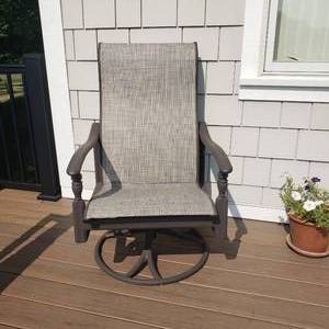 Tropitone Patio Table and 4 Chairs