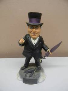 lot 8 image: THE PENGUIN MONOGRAM MASTERWORKS  DC COMICS BOBBLEHEAD - VERY COOL PIECE - APPROX 8 - SEE PICTURES