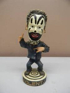 lot 21 image: NECA INSANE CLOWN POSSE HEAD KNOCKERS VIOLENT J BOBBLEHEAD PSYCHOPATHIC RECORDS FIGURINE - AWESOME PIECE - APPROX 8 - SEE PICTURES