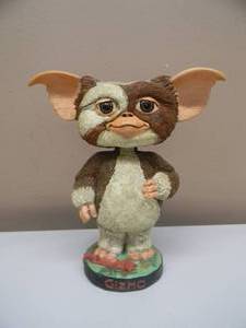 lot 24 image: NECA WARNER BROS GIZMO BOBBLEHEAD - VERY COOL PIECE - APPROX 8 - SEE PICTURES