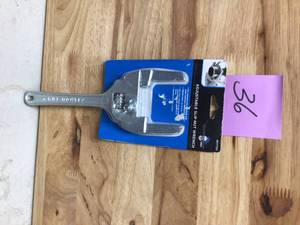 lot 36 image: 1 in. - 3 in. Adjustable Plumbers Slip Nut Wrench by Armour Line