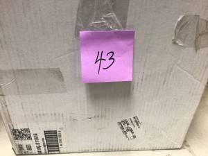 lot 43 image: Lot of 12 14x14x14 Furnace Filters see pictures