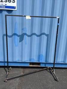 lot 242 image: Heavy Duty Industrial Rolling Z-Rack