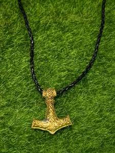 lot 38 image: Mens Viking Necklace
