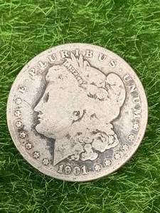 lot 72 image: 1901 Morgan Silver Dollar