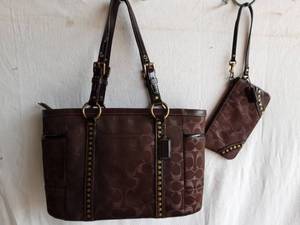 Coach Signature Studded Handbag With Matching Wristlet