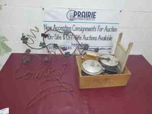 Kitchen items and decor