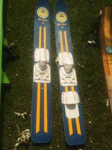Vintage Joe Cash Jr. Skis � Wood, Excellent - Rare Find.